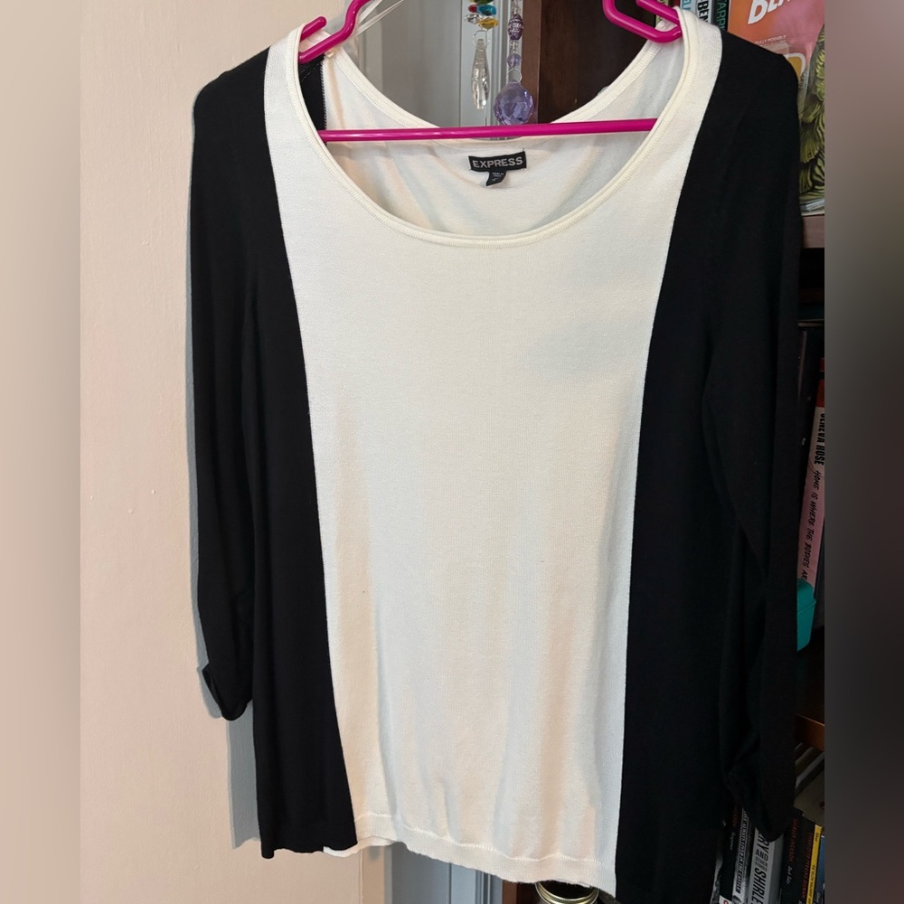 Express Black and White Color Block 3/4 Sleeve Blouse